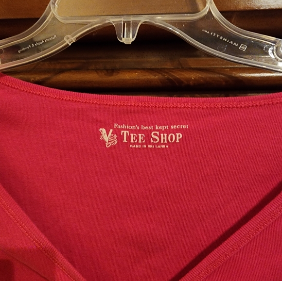 Top - Picture 2 of 6